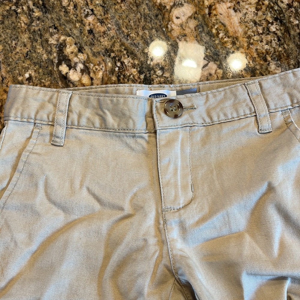 School uniform pants. Brand Old Navy. Size 7. Color khaki.